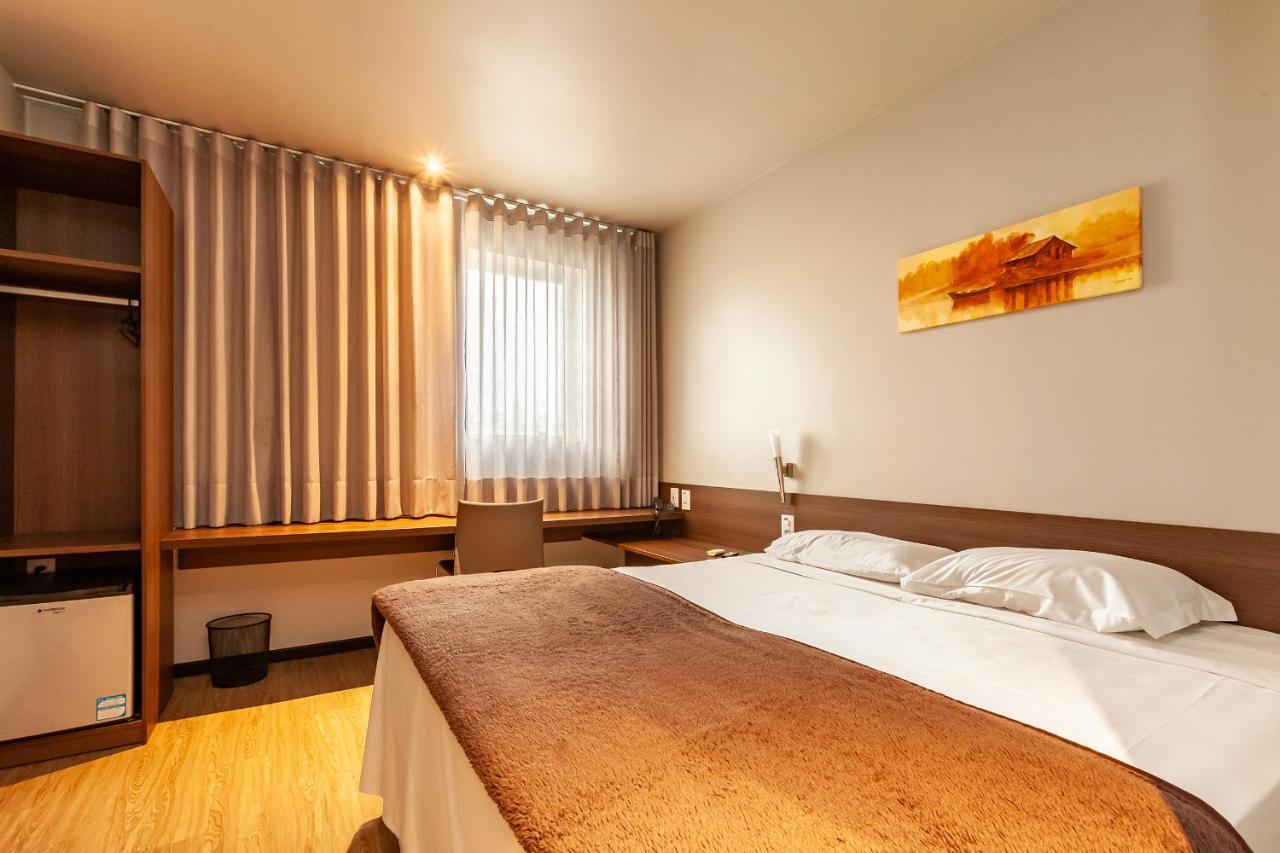 Tri Hotel Executive Lajeado Eksteriør bilde